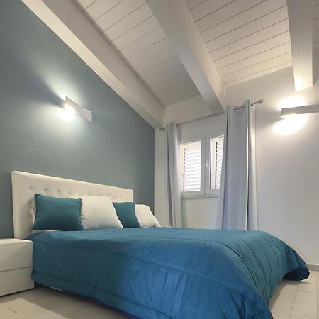 R & D Hotel Алгеро Екстериор снимка