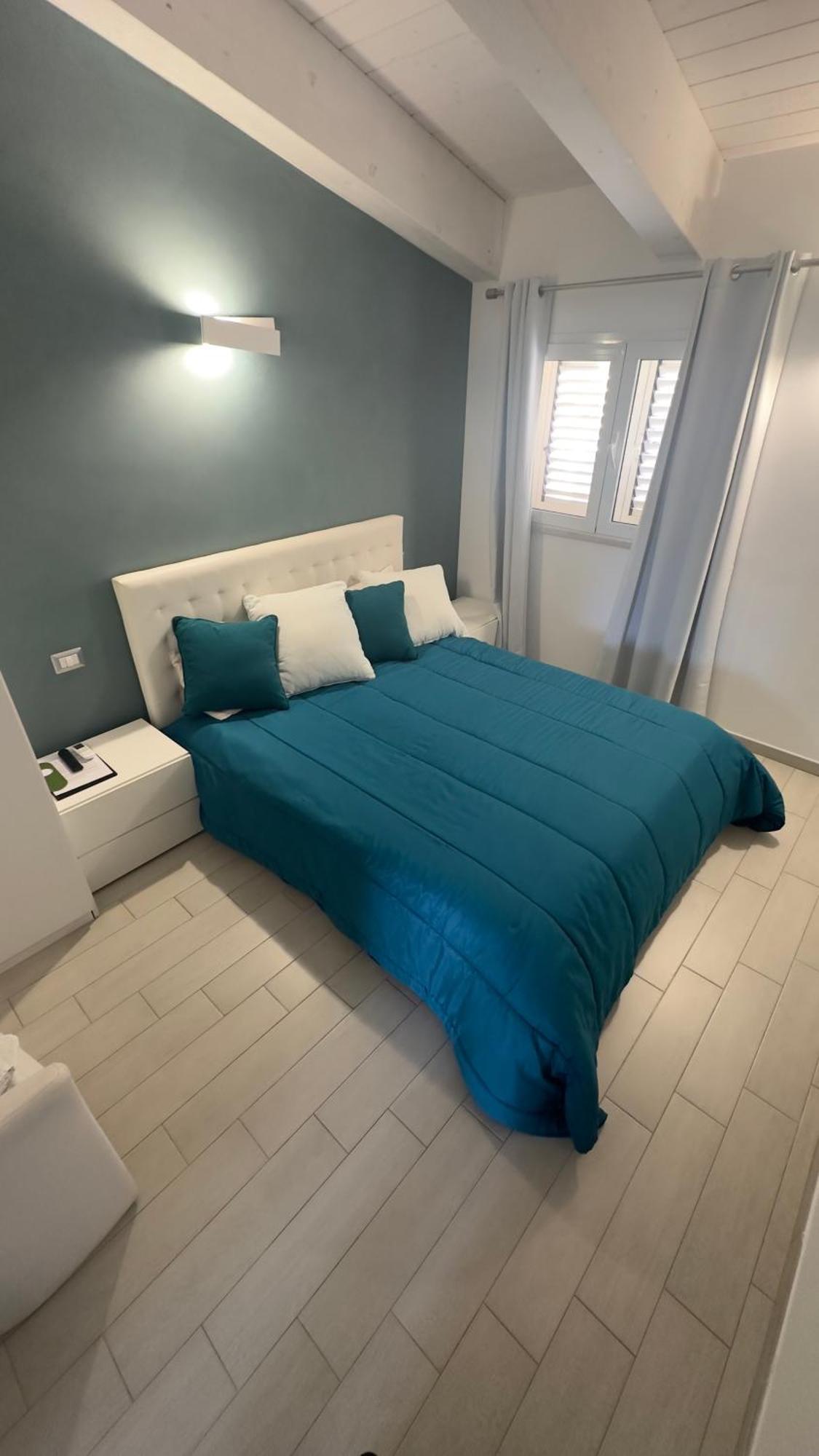 R & D Hotel Алгеро Екстериор снимка