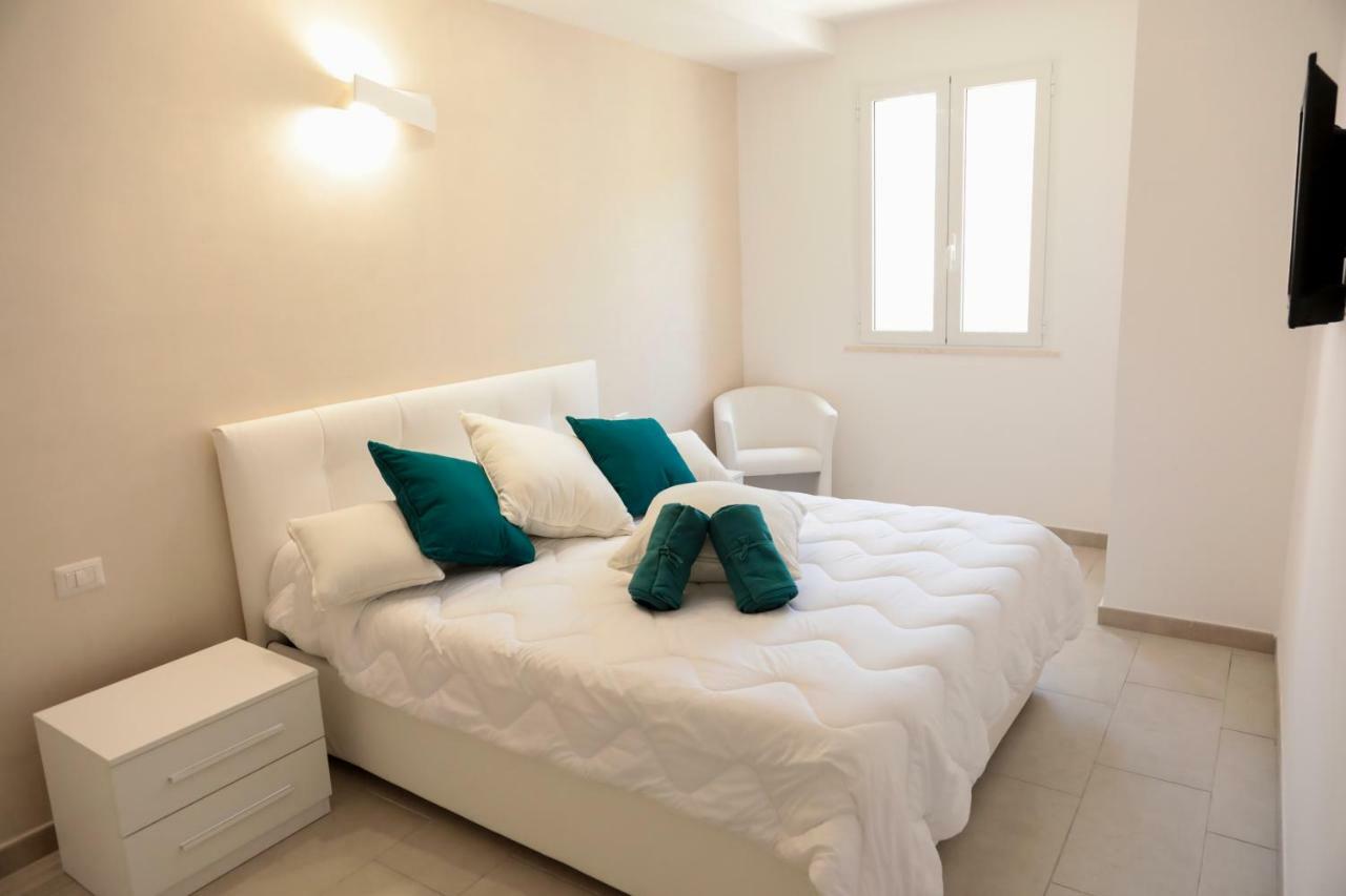 R & D Hotel Алгеро Екстериор снимка