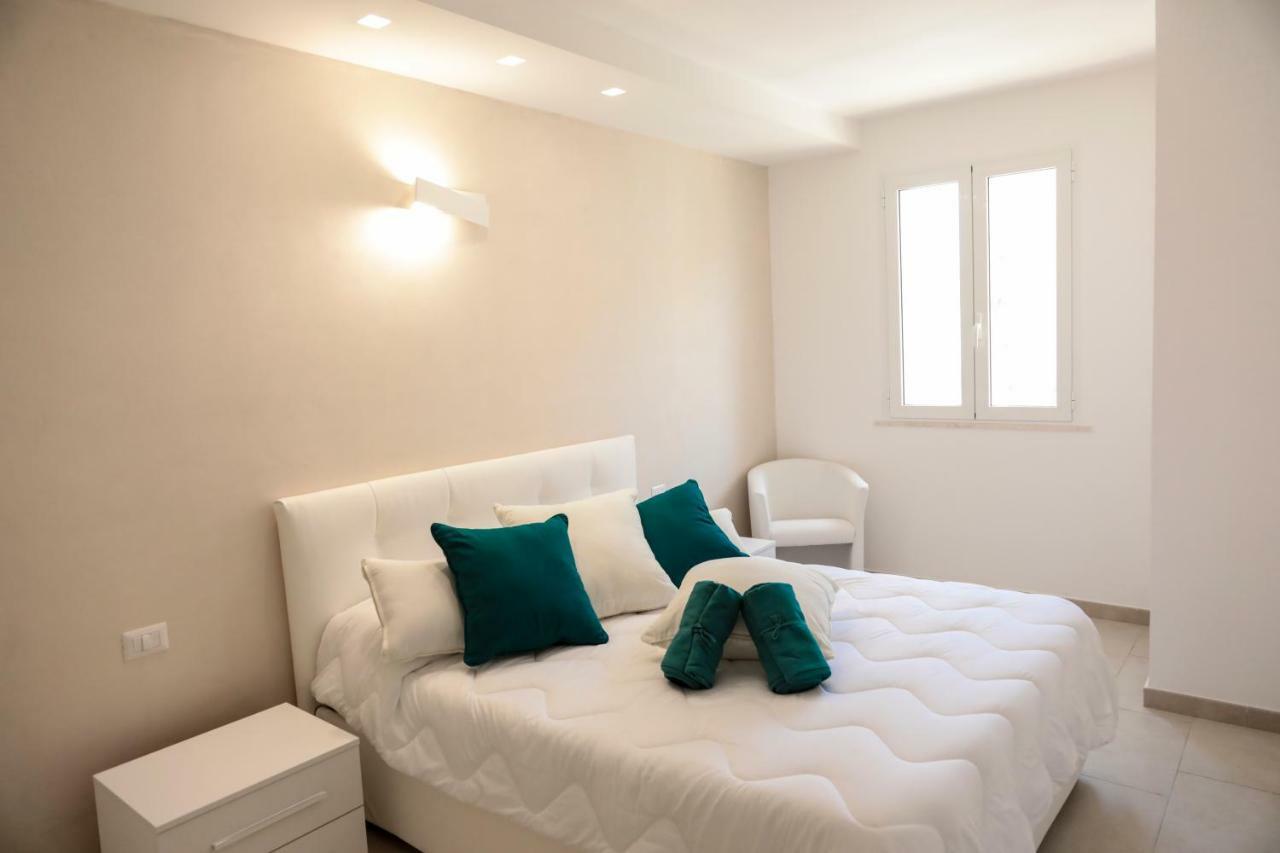 R & D Hotel Алгеро Екстериор снимка